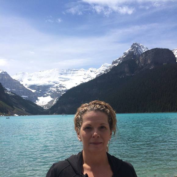 Meet your Posher, Carole - Picture 1 of 1